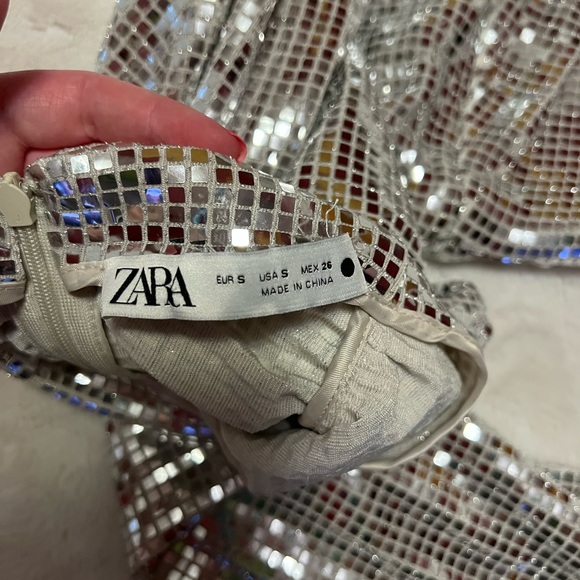 4/$20 - Zara high neck mirror long sleeve top women’s size small - Picture 9 of 12